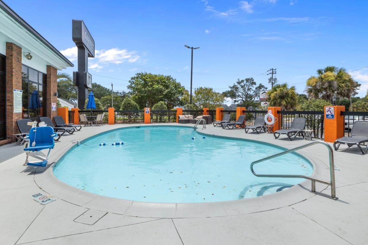 Garnet Inn & Suites, Morehead City Near Atlantic Beach Exteriör bild