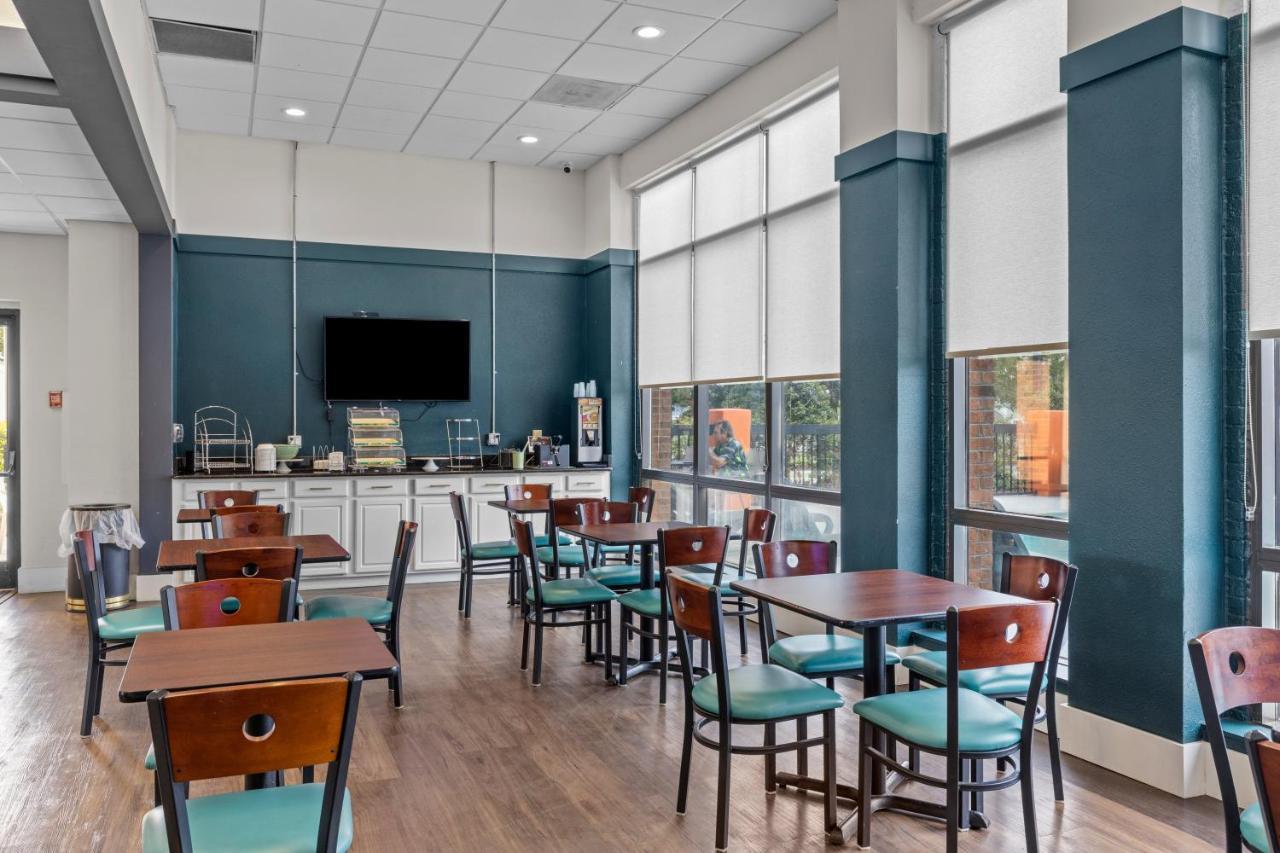 Garnet Inn & Suites, Morehead City Near Atlantic Beach Exteriör bild