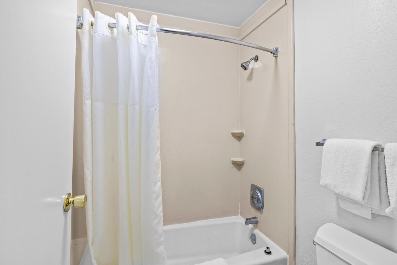 Garnet Inn & Suites, Morehead City Near Atlantic Beach Rum bild