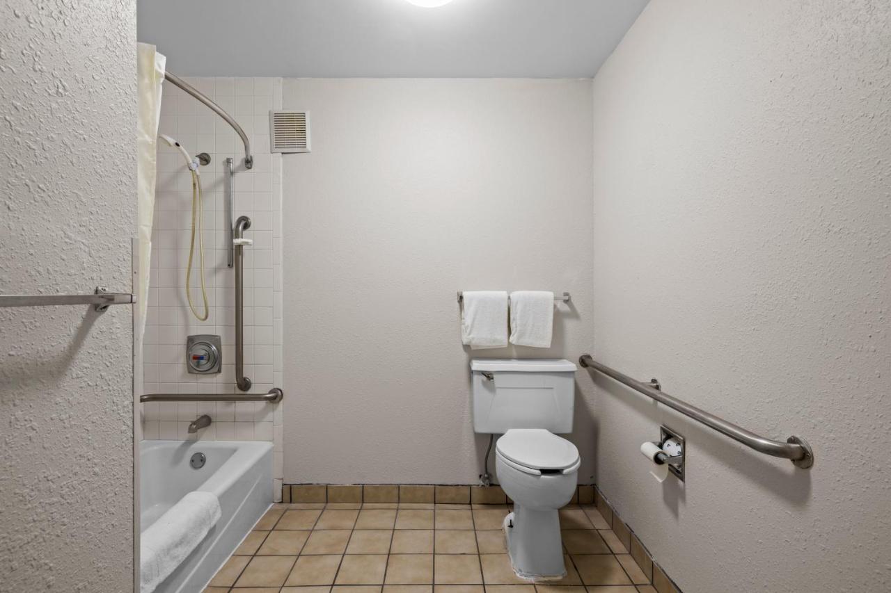 Garnet Inn & Suites, Morehead City Near Atlantic Beach Rum bild